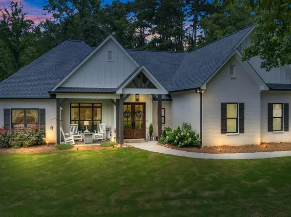 340 Lake Cottage Rd, Sterrett, AL 35147