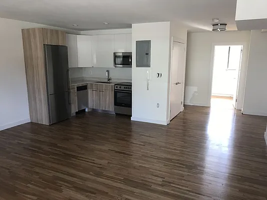 Rented by MNS | media 20