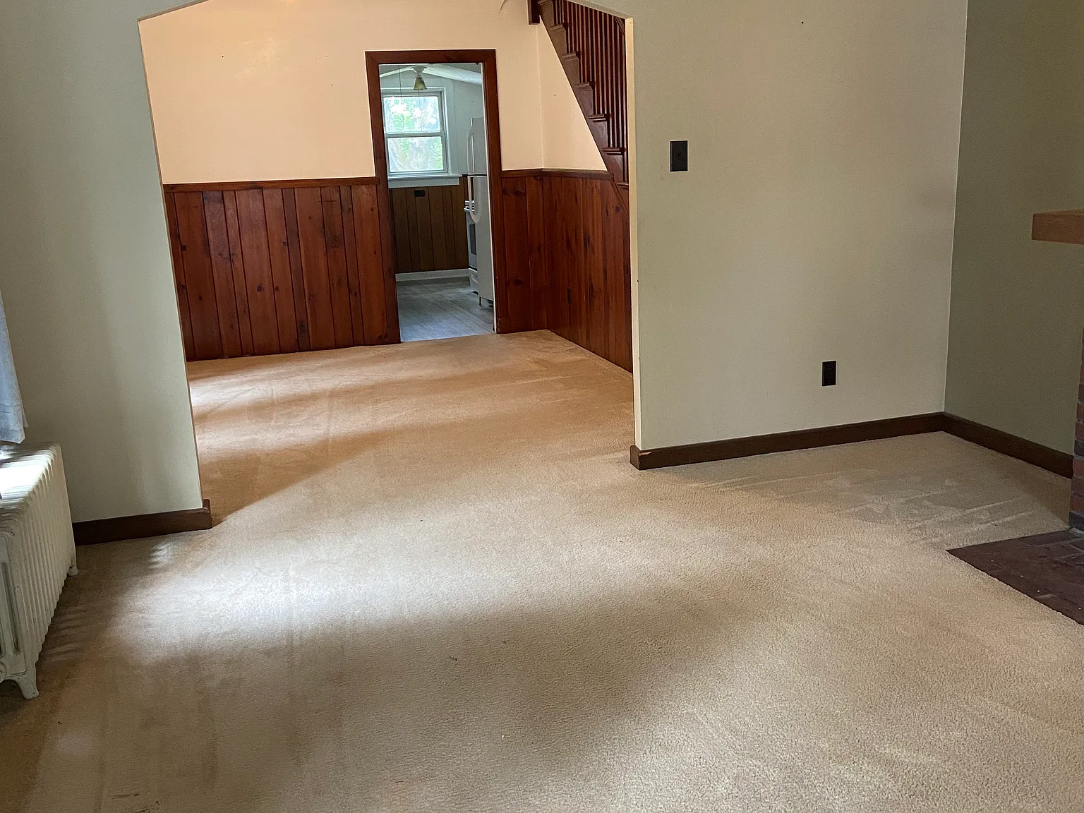 3 bed, 1600 sqft, $1,400 — Photo 4