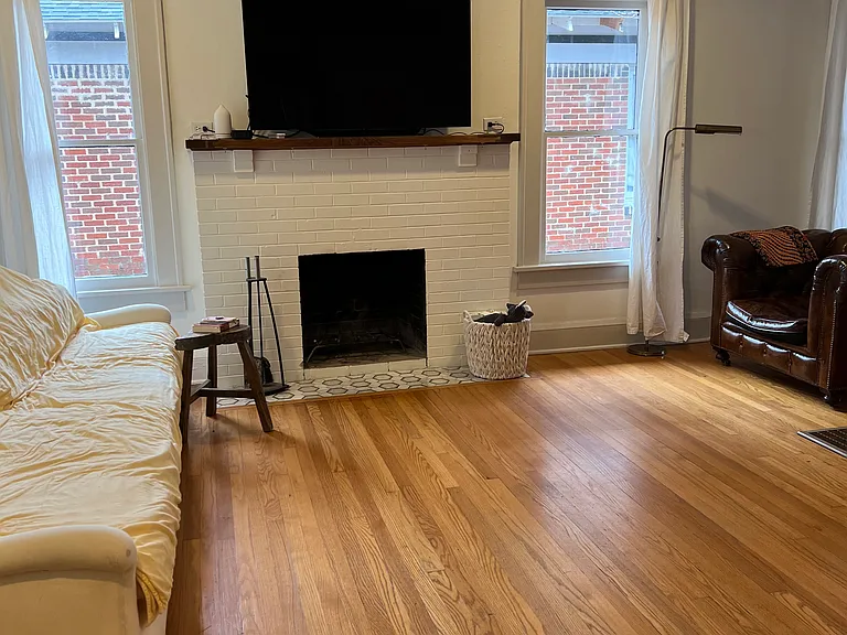 2208 Harrison Ave — Photo 8