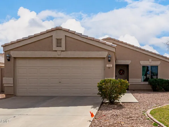 1753 E PINTO Drive, Gilbert, AZ 85296