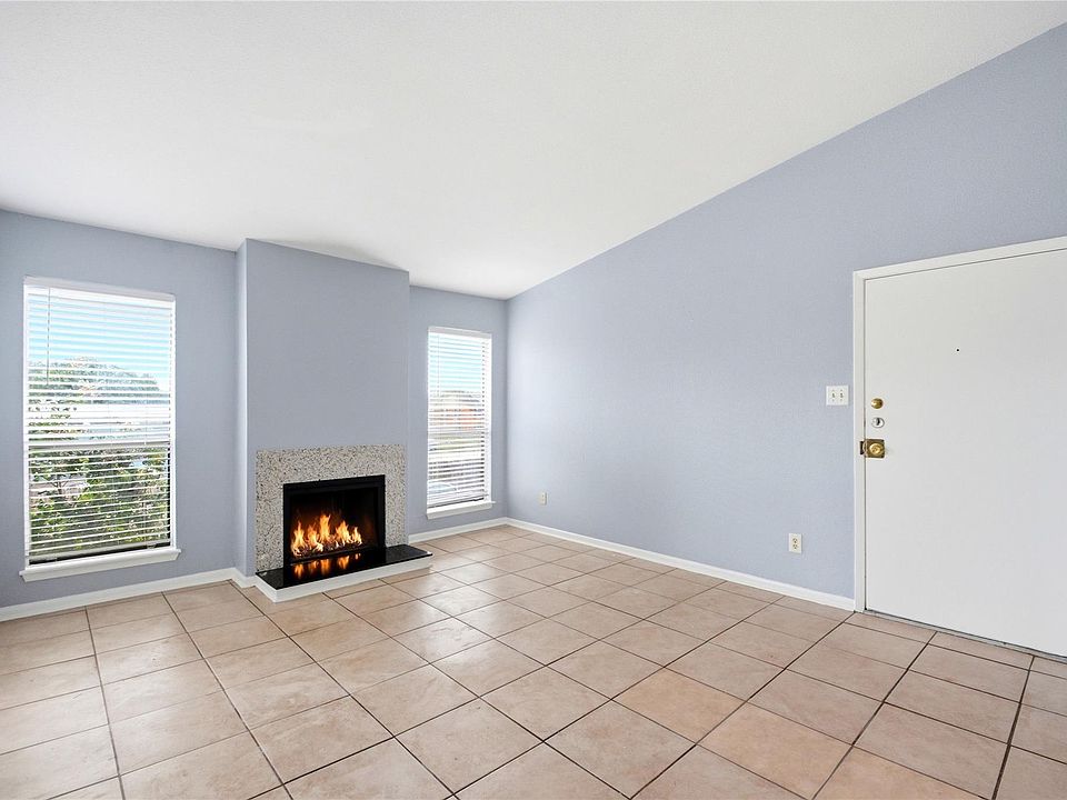 1st image of 8918 Bissonnet St APT 112