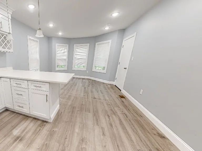 346 Cherry St #12 — Photo 4