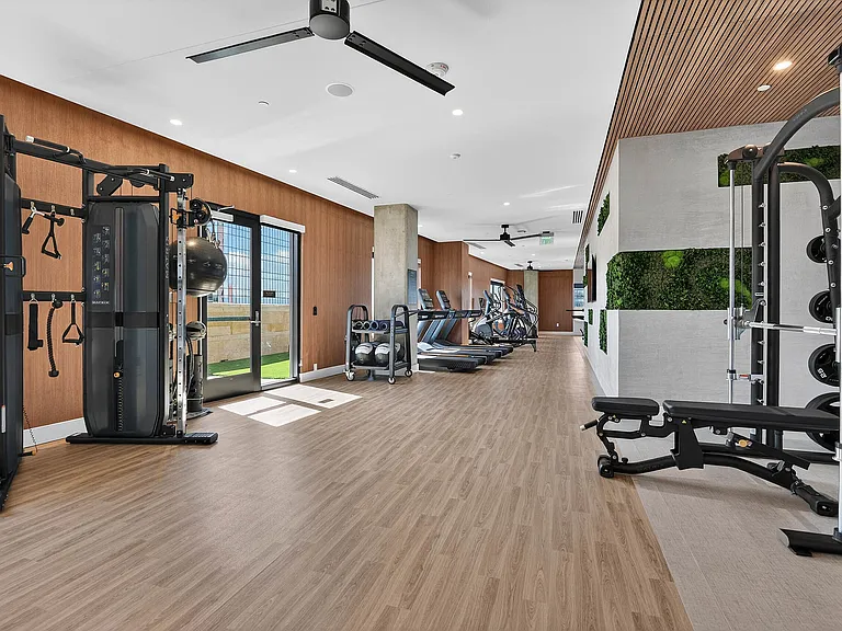 Fitness center with a mix of cardio and weight machines