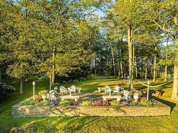 4th image of 108 Westerly Ridge Drive