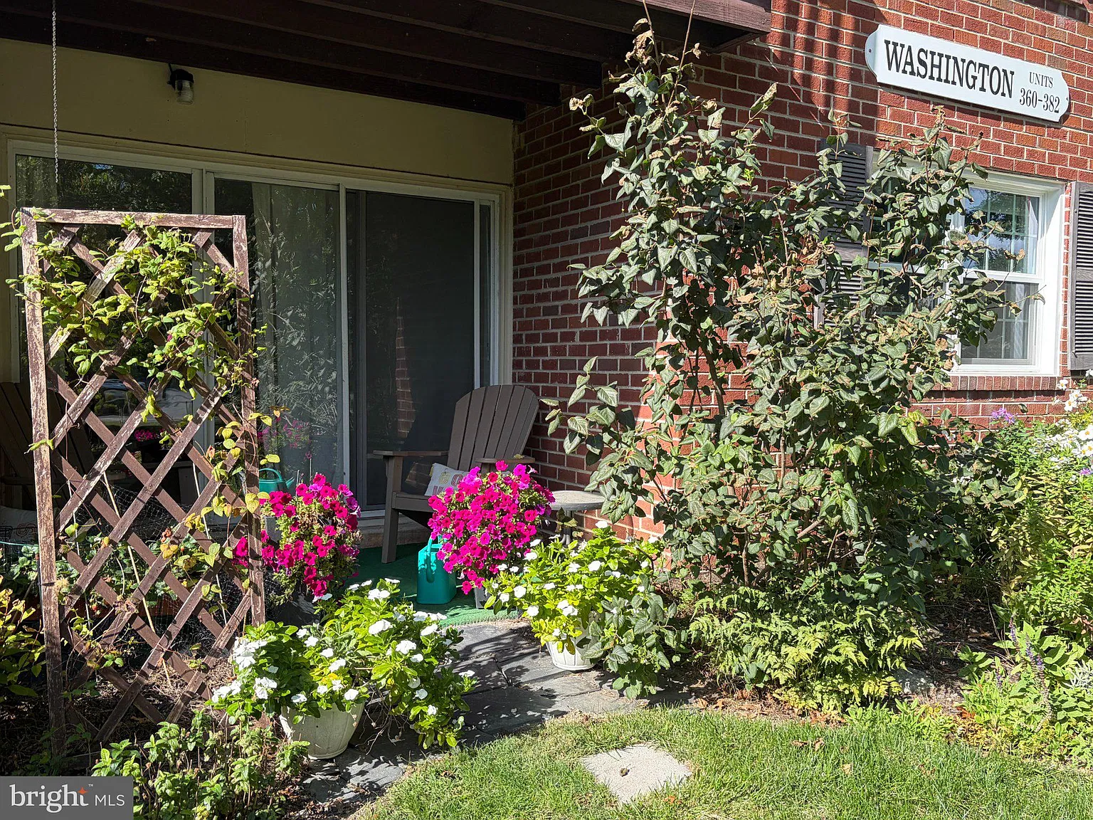 1 bed, 1.0 bath, 819 sqft, $1,700 — Photo 4