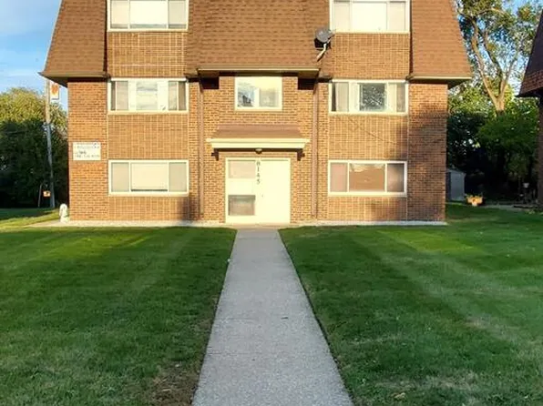 8145 Ogden Ave APT 3N, Lyons, IL 60534