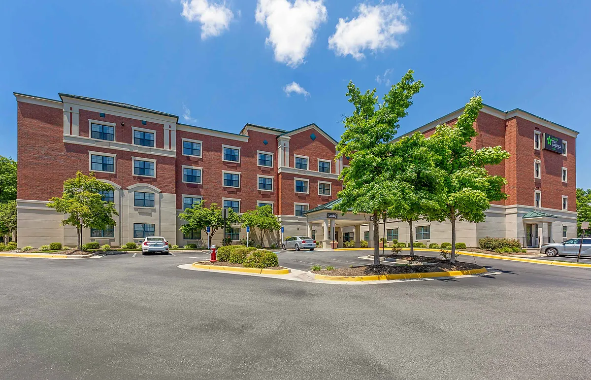 Exterior - Washington, D.C. - Fairfax - Fair Oaks Mall