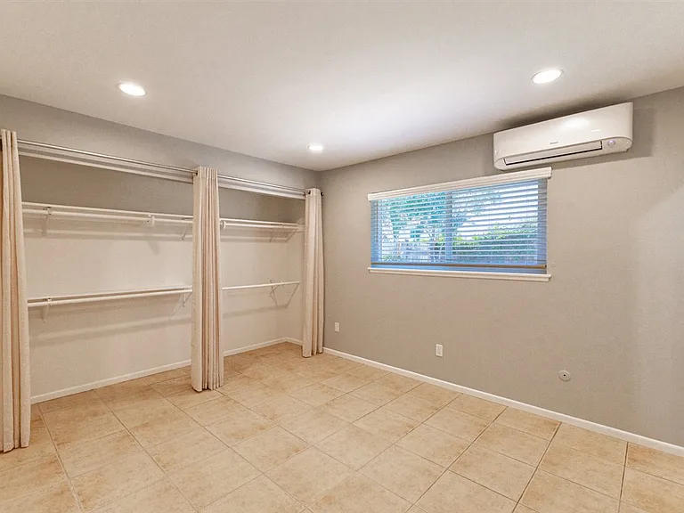 6547 Radcliffe Dr — Photo 20