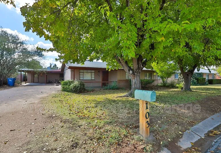 103 W Hu Esta Dr #GUEST HOUSE — Photo 2