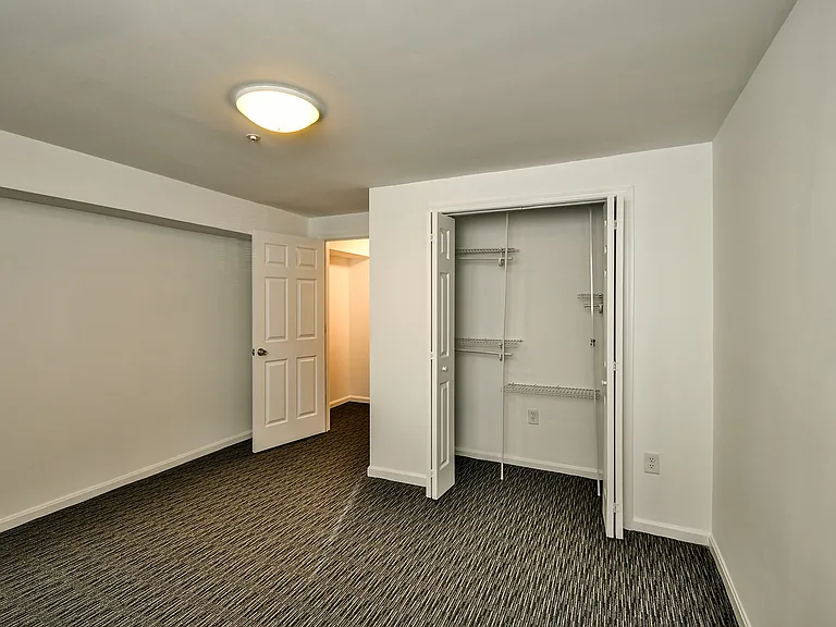 1319 Belmont St NW — Photo 24