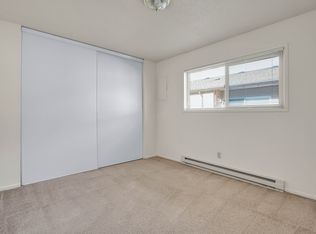 3933 SE Francis St APT 2, Portland, OR 97202