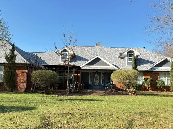 137 Gayle Ln, Highland Village, TX 75077