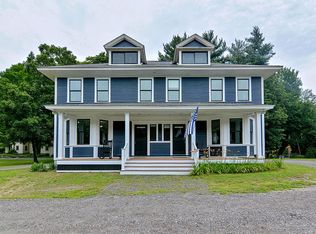 23 Farwell Rd, Tyngsboro, MA 01879