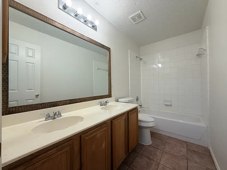 1023 Bonanza Dr — Photo 20