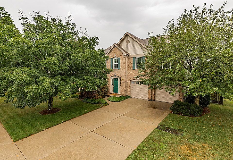 1st image of 16 Southwood Dr