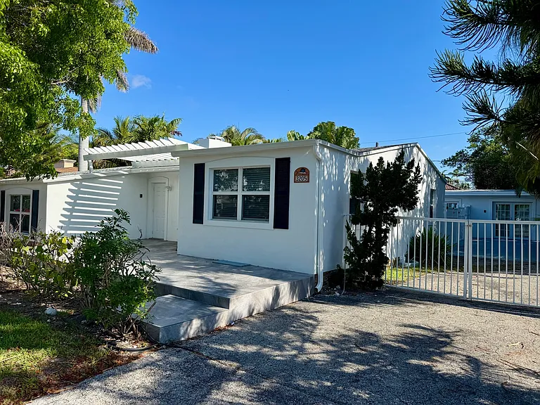 3205 Canal Dr — Photo 39
