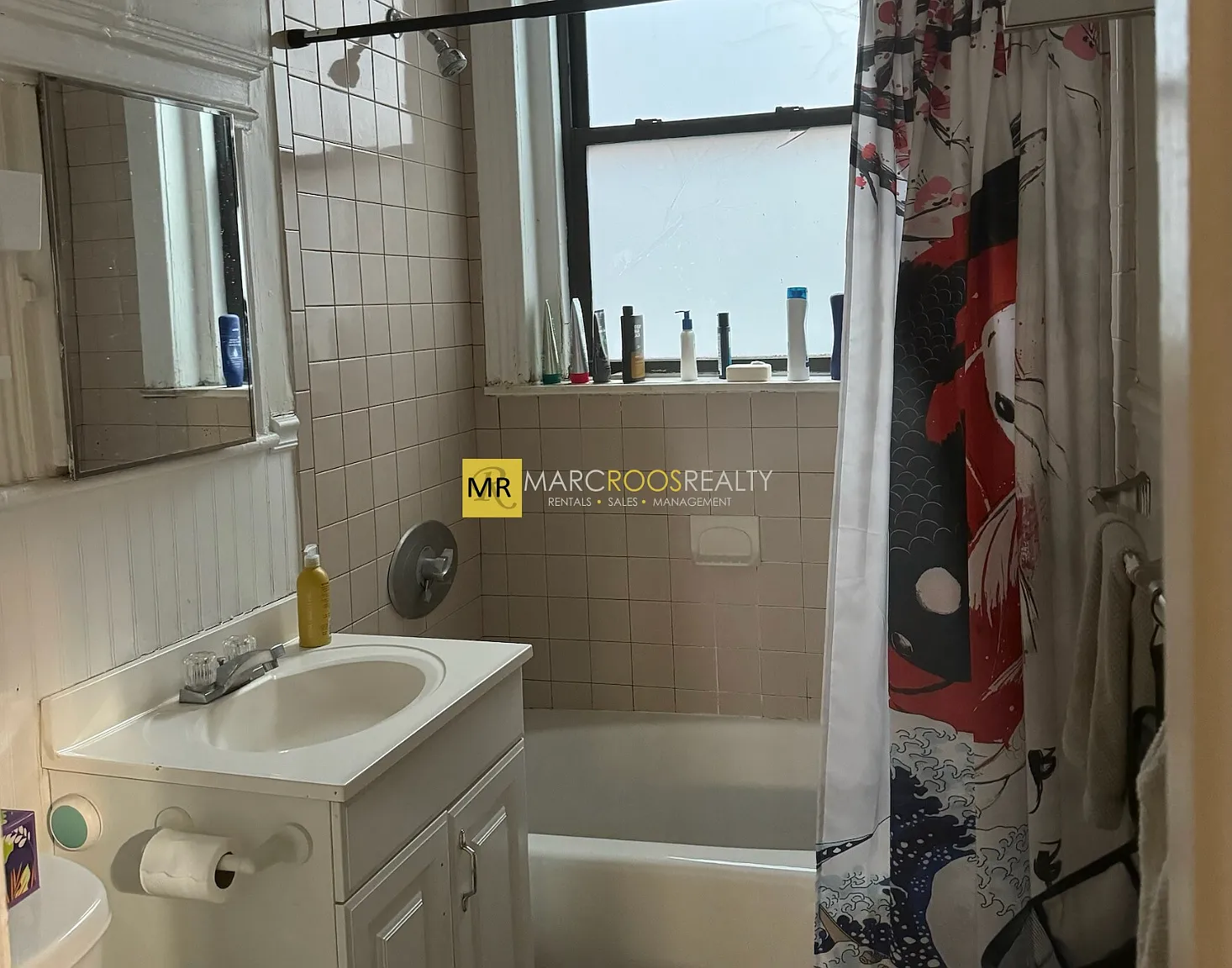 3 bed, 630 sqft, $3,800 — Photo 3
