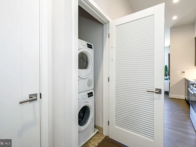 525 Water St SW #430 — Photo 26