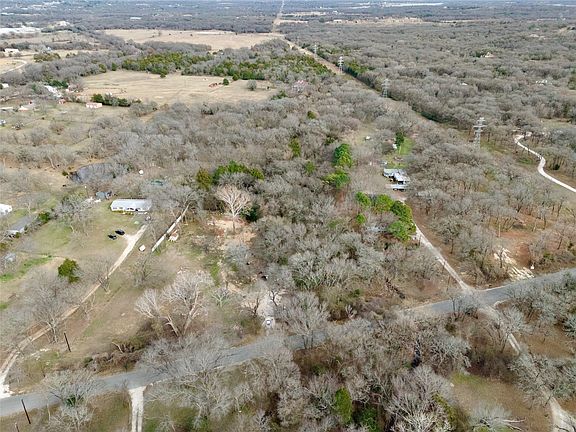 2nd image of 725 County Road 414