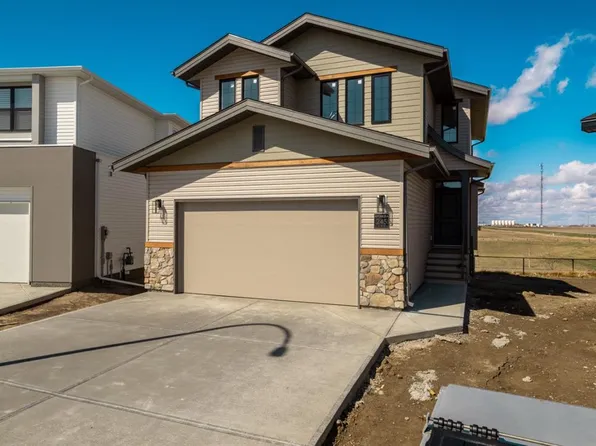 118 N Miners Rd W, Lethbridge, AB T1J 5T9