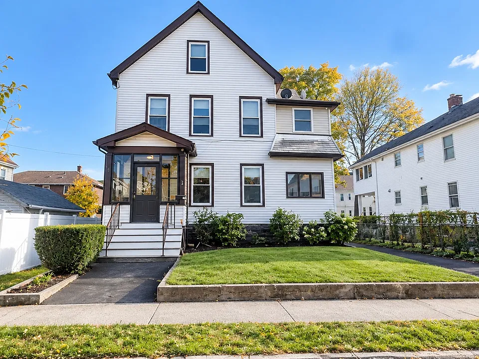 106 N Central Ave