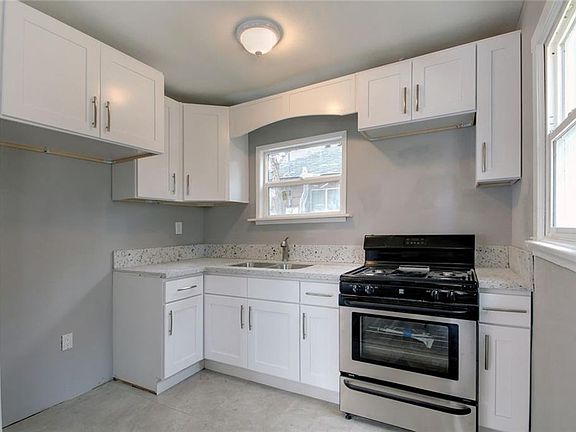 4th image of 463 Vista Ln