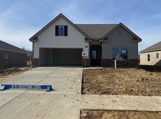 8023 Hickory Meadows Dr E, Millington, TN 38053