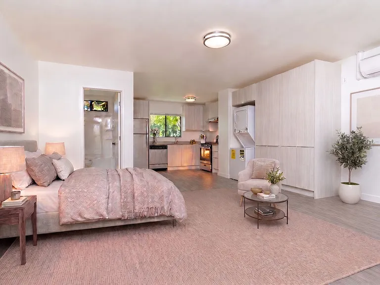 Modern Renovated Studio at 1330 N Martel Ave., Los Angeles, CA 90046 — Photo 5