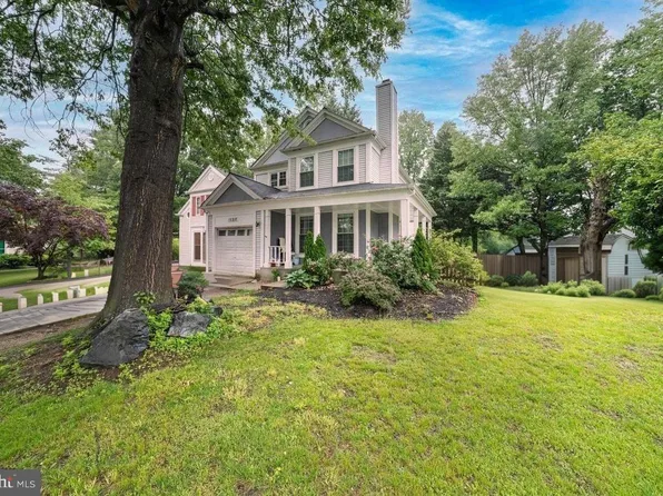 15210 Emory Ct, Bowie, MD 20716