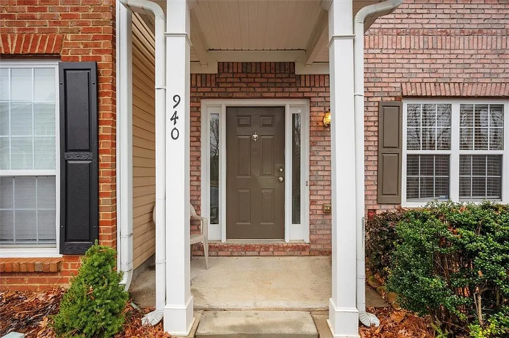 2 bed, 2.5 bath, 1560 sqft, $2,650 — Photo 4