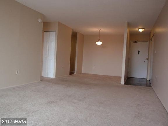 4th image of 4600 S 4 Mile Run Dr APT 1105