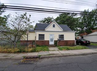 301 Main St, Keansburg, NJ 07734