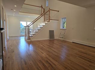 133 Mitchell St, Groton, CT 06340