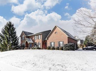 835 Cottonwood Creek Dr, Tipp City, OH 45371