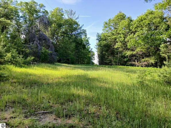 2486 Retelle Ln, West Branch, MI 48661