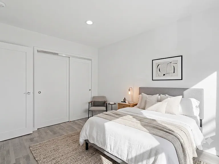 39-04 29th St #2C — Photo 2