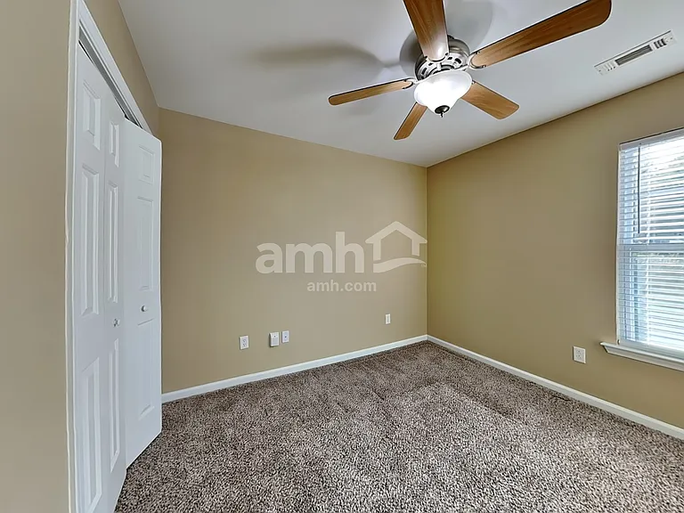 113 Pin Oak Ct — Photo 16