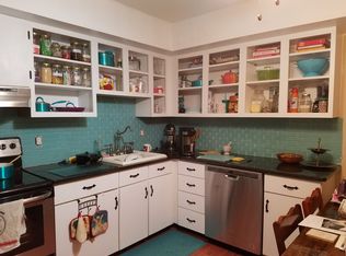 J14 Avon Dr, East Windsor, NJ 08520