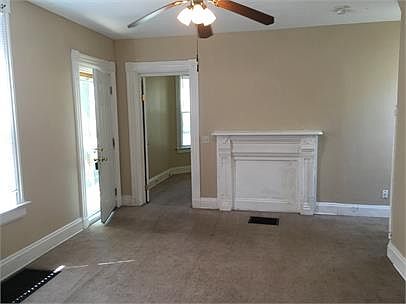 5th image of 5782 Lantana Ave