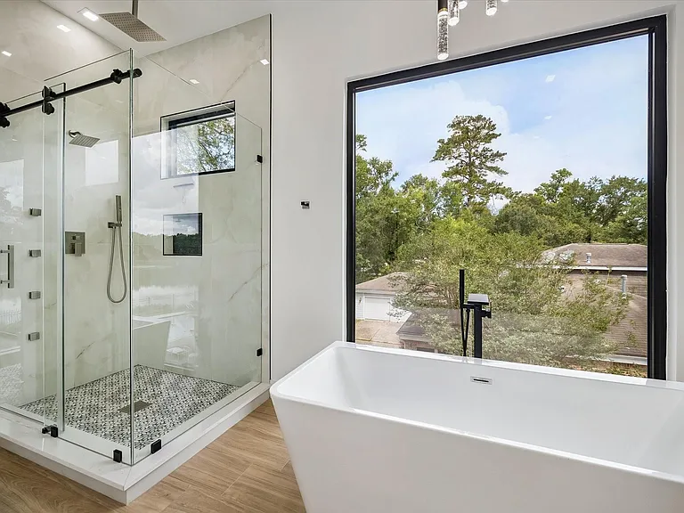 407 Brook Hollow Dr — Photo 22