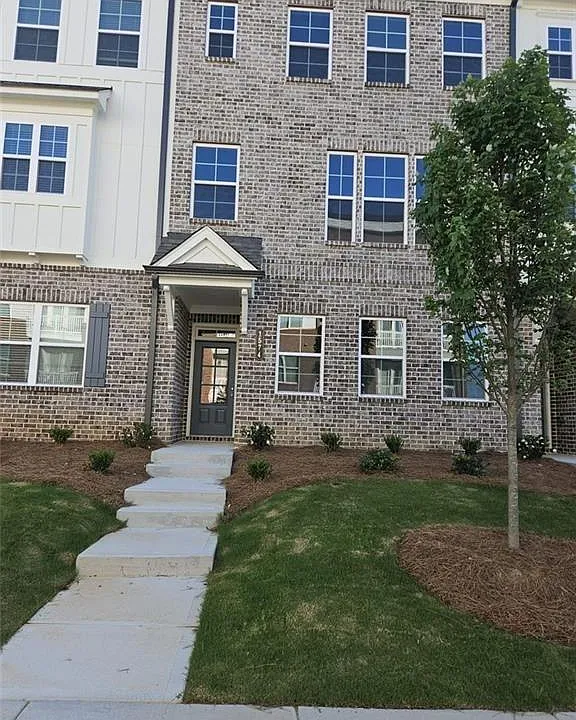 1574 Gin Blossom Cir