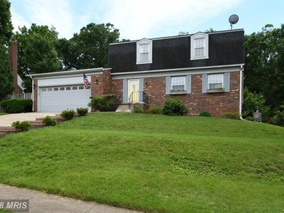 201 Country Club Dr SW, Leesburg, VA, 20175