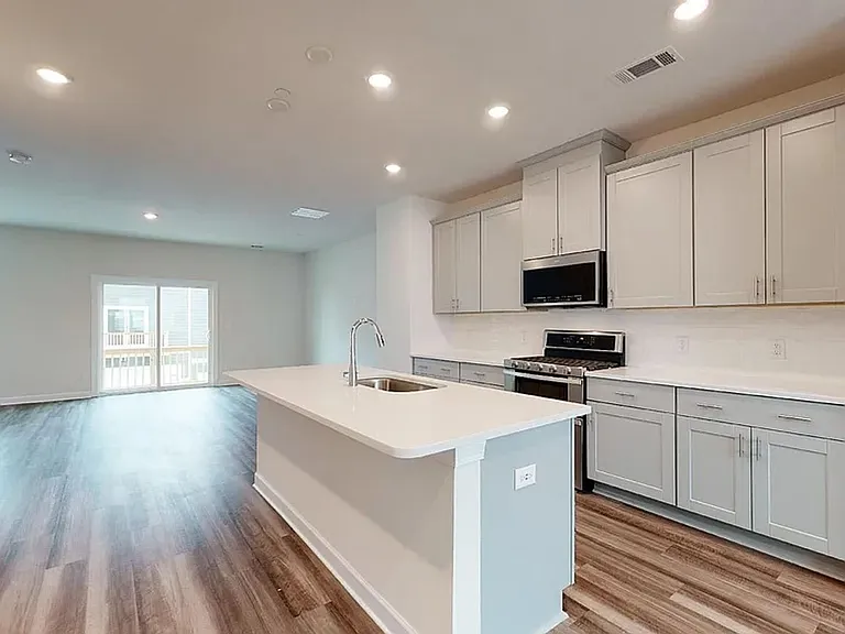 3535 Auburn Curb Rd — Photo 7