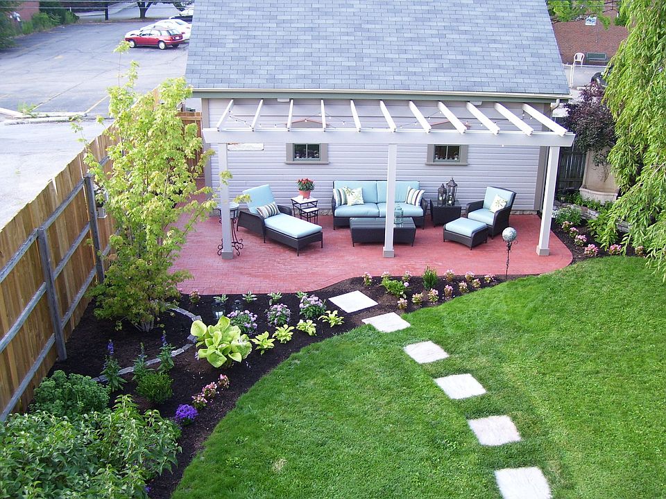 new garage and pergola