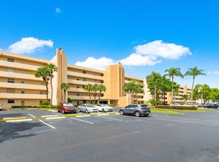 6461 NW 2nd Ave APT 302, Boca Raton, FL 33487