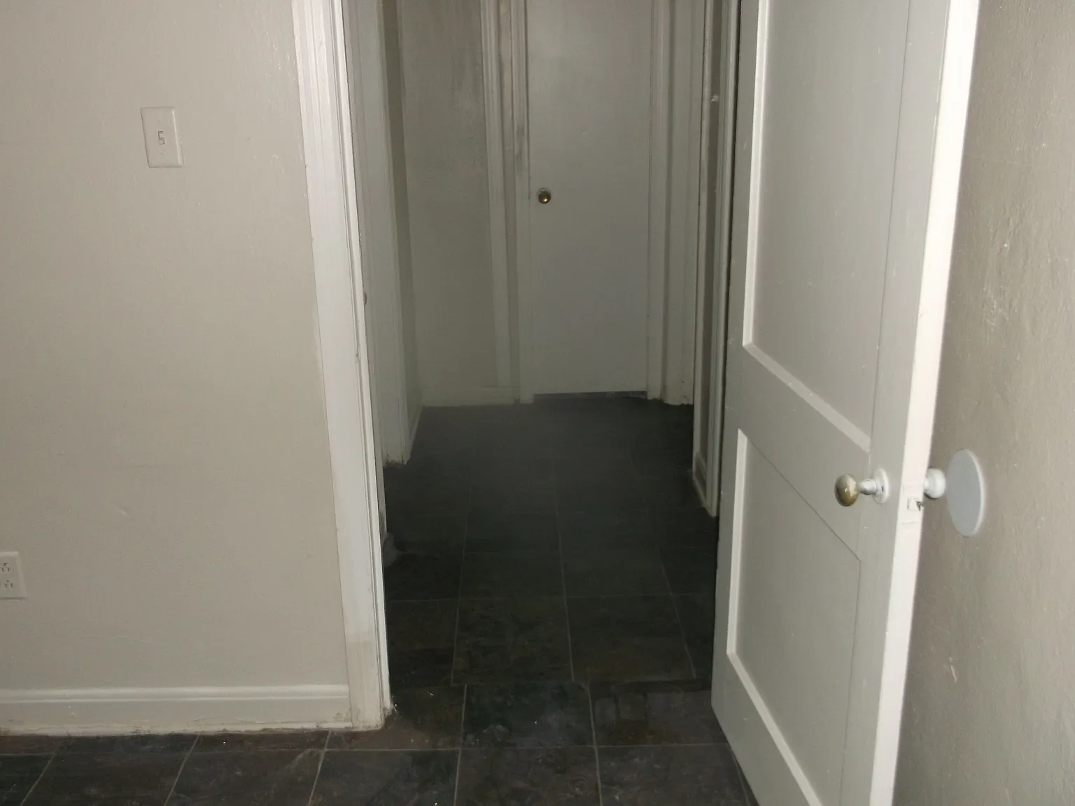 1439 Semmes St — Photo 4