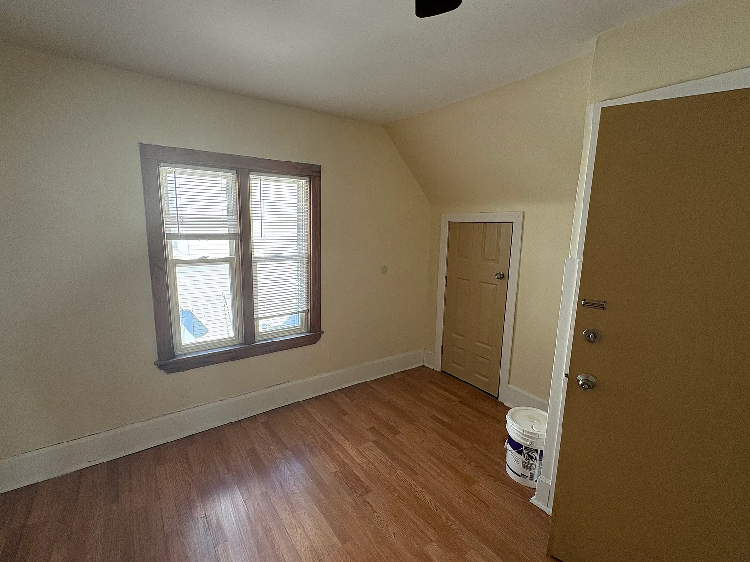 2 bed, $1,250 — Photo 4