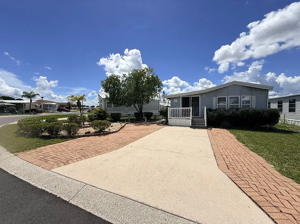427 Center Crest Blvd, Davenport, FL 33837