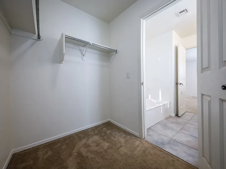 2083 S McConnell Dr — Photo 21